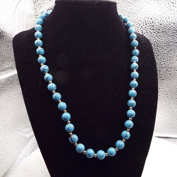 VINTAGE  6MM SPIDERWEB TURQUOISE STONE WITH 14K GOLD CLASP AND BEADS NECKLACE 16 - Picture 3 of 4